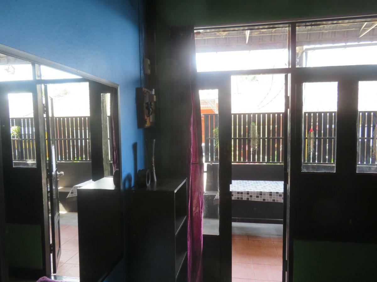 Same Same Guesthouse, Bar & Restaurant (Adults Only) ハード・リン エクステリア 写真